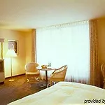 Ξενοδοχείο Courtyard By Marriott