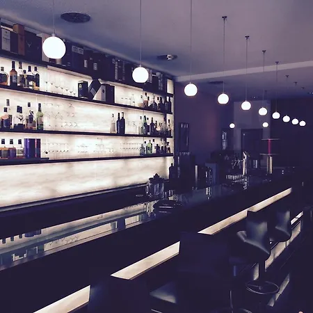 Courtyard By Marriott Отель Фрайбург