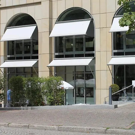 Courtyard By Marriott 4*