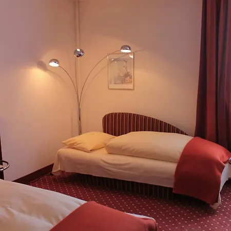 Courtyard By Marriott