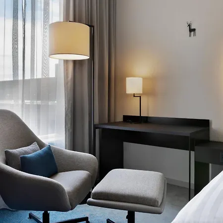 Ξενοδοχείο Courtyard By Marriott 4*