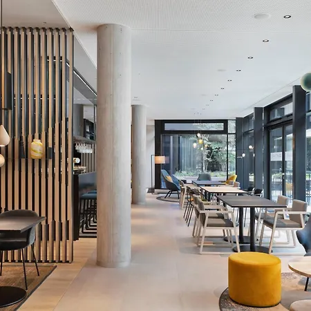 Courtyard By Marriott Отель Фрайбург