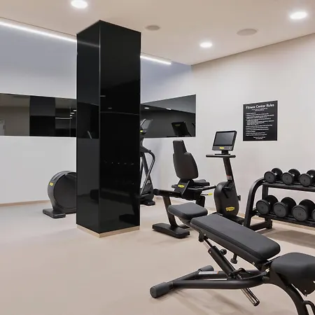 Courtyard By Marriott Отель Фрайбург