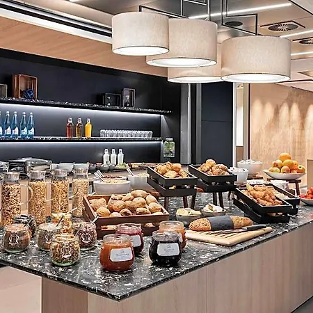Courtyard By Marriott Ξενοδοχείο