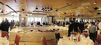 Courtyard By Marriott Ξενοδοχείο