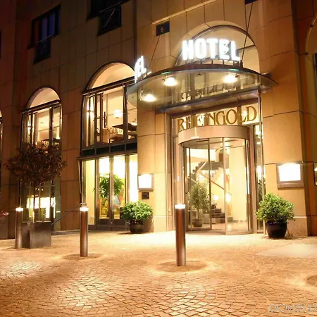 Courtyard By Marriott Hotel