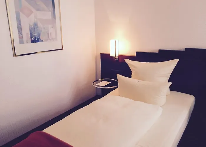 Courtyard By Marriott Hotel 4*