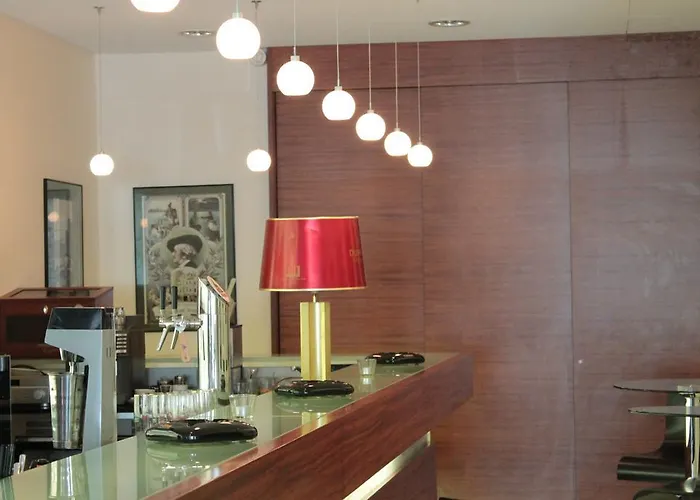 Hotell Courtyard By Marriott