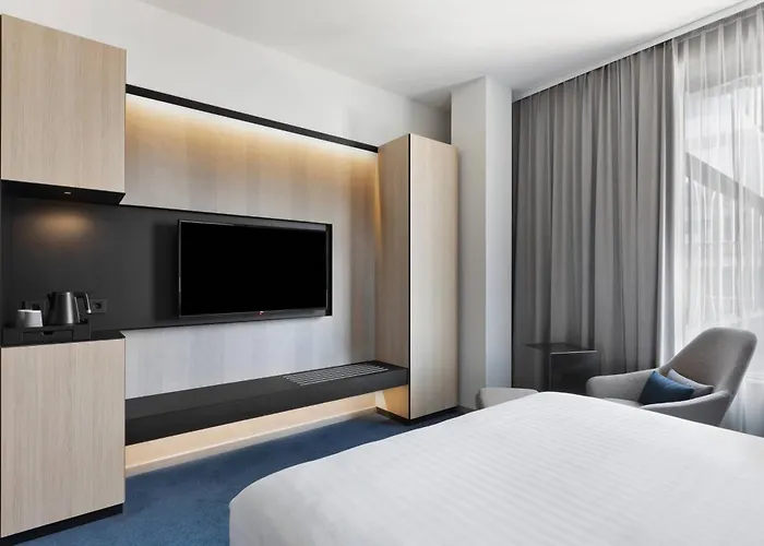 Courtyard By Marriott Hotel 4*