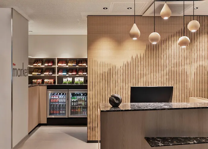 Courtyard By Marriott