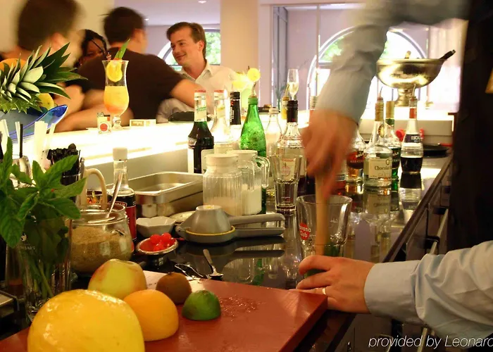 Courtyard By Marriott