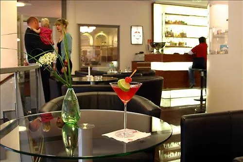 Hotell Courtyard By Marriott 4*